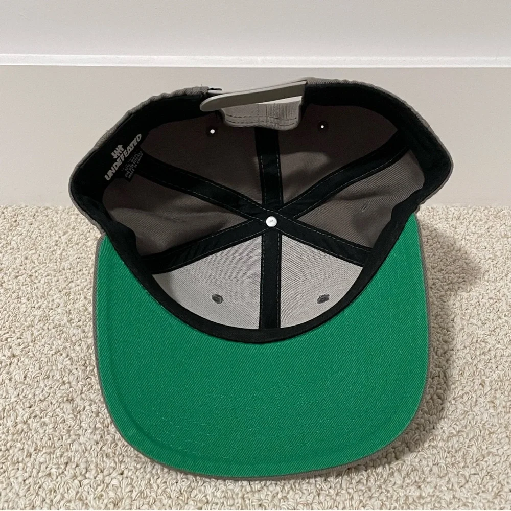 Undefeated SnapBack Hat - Picture 5 of 6